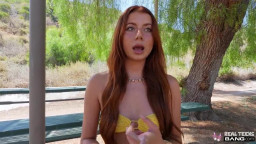 Stella Luxx - Gorgeous Redhead Stella Luxx Gets It Right Up Her Butthole 17 09 2024