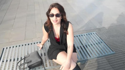 JacquieEtMichelTV Alice 28 Years Old Pastry Chef In Marseille And OM Fan 15 05 2025