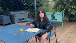 JacquieEtMichelTV Kina Glam - 25 Years Old From Toulouse 19 01 2026